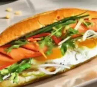 Hình ảnh Bánh mì thịt nguội, 1 trứng ốp la, chà bông