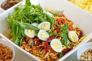 Hình ảnh Bánh Tráng Trộn Thập Cẩm LỚN