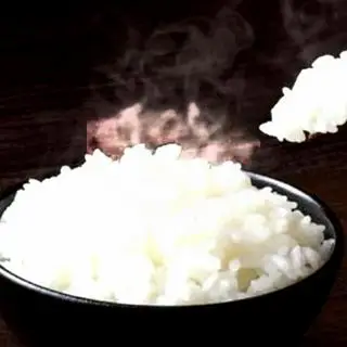 Hình ảnh Cơm trắng thêm