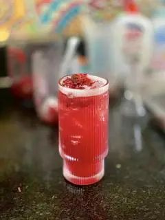 Hình ảnh Trà Mận Hà Nội 