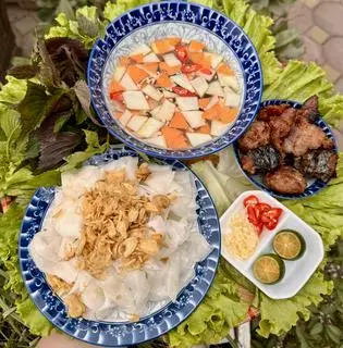 Hình ảnh Bánh cuốn chả nướng