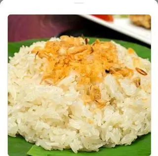 Hình ảnh Xôi nếp hành phi + nước chấm