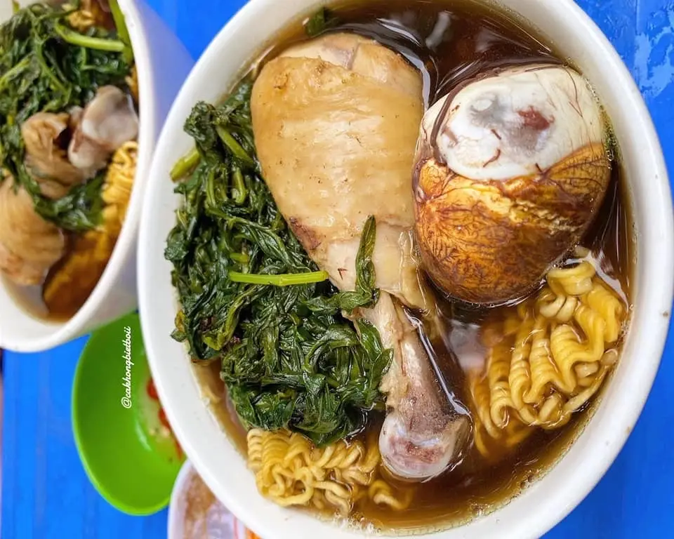 Hình ảnh Mỳ Đùi Gà Tần -Trứng vịt lộn