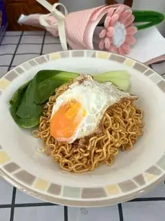 Hình ảnh Mì trộn trứng