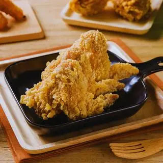 Hình ảnh Cánh gà chiên mọng nước