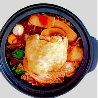 Hình ảnh Mì Cay Má Đùi Gà