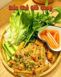 Hình ảnh Bún chả giò chay