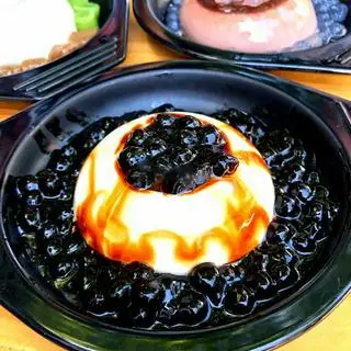 Hình ảnh Tàu hũ trắng trân châu đường đen