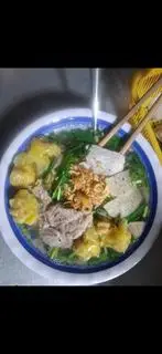 Hình ảnh hủ tiếu xương hoành thánh thịt