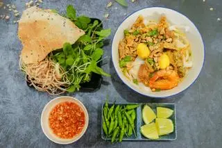 Hình ảnh Mì Quảng tôm thịt