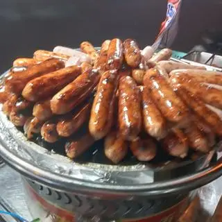 Hình ảnh Lạp xưởng nướng đá - 3 cây