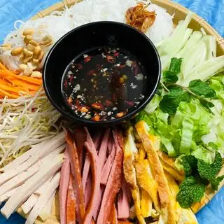 Hình ảnh Bún Trộn Thập Cẩm
