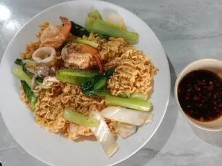 Hình ảnh mì xào hải sản 