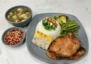 Hình ảnh Cơm Sườn Chả