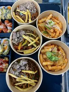 Hình ảnh Miến trộn bò truyền thồng