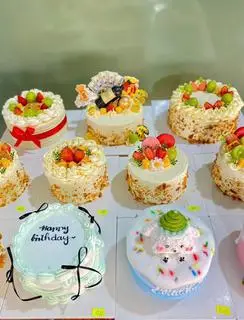Hình ảnh Bánh kem bắp 18 phân ngẫu nhiên 