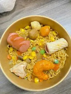 Hình ảnh Mì trộn thập cẩm
