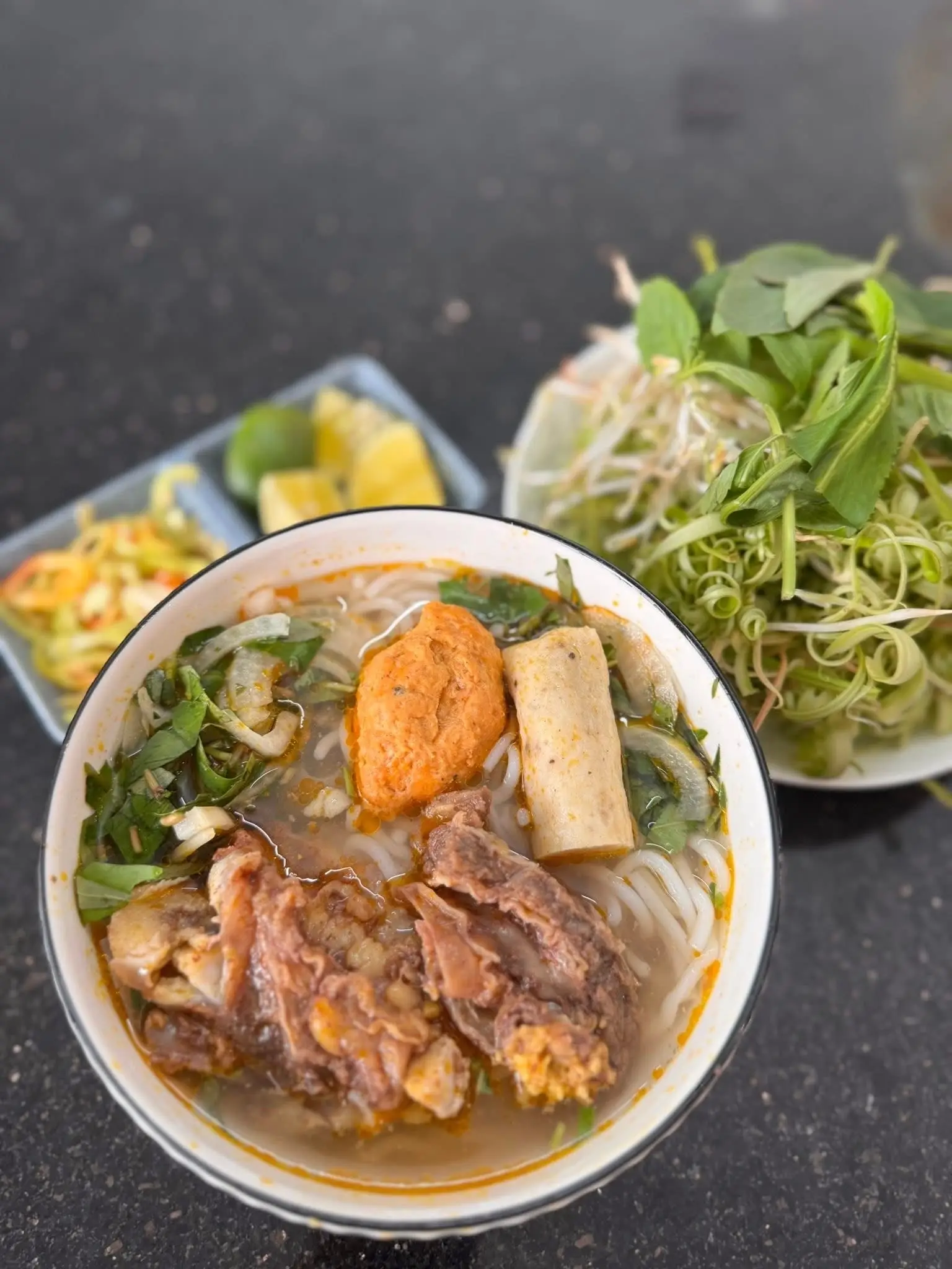 Hình ảnh Sườn Bò Úc + Chả