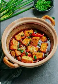 Hình ảnh  Đậu hũ kho nấm rơm