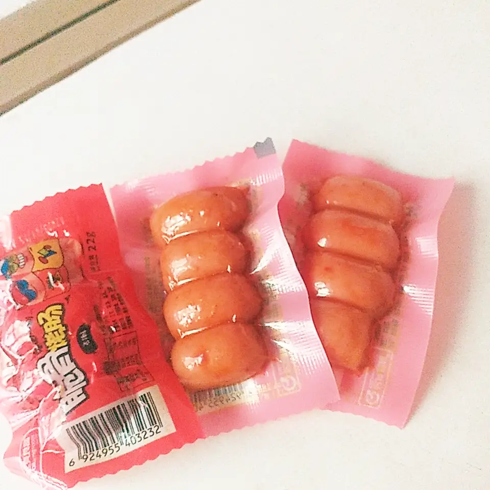 Hình ảnh Xúc xích sụn gà viên