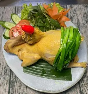 Hình ảnh Gà hấp hành + 10 chân gà size nhỏ