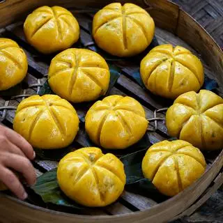 Hình ảnh bánh bí đỏ đậu xanh