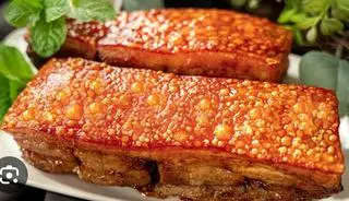 Hình ảnh Heo quay da giòn tan 500g 