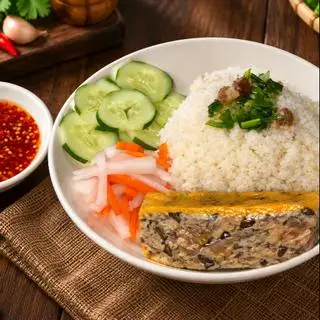 Hình ảnh Cơm tấm chả nướng