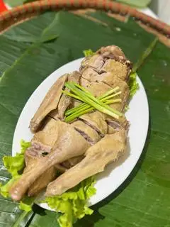 Hình ảnh Vịt luộc - 1/2 con