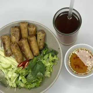 Hình ảnh Combo Bún Chả Giò + Nước Mía Lau