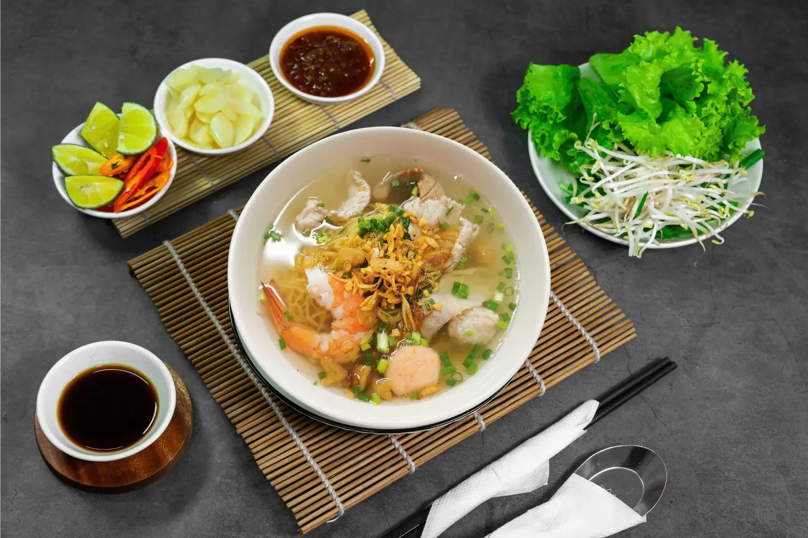 Hình ảnh THẬP CẨM
