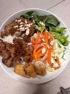 Hình ảnh bún thịt nướng+ chả giò