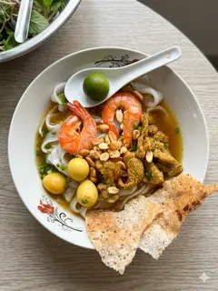 Hình ảnh Mì Quảng tôm thịt