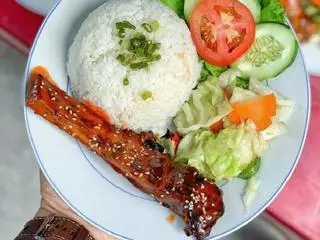 Hình ảnh Cơm tấm sườn que
