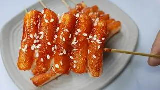 Hình ảnh Bánh Gạo Sốt Cay