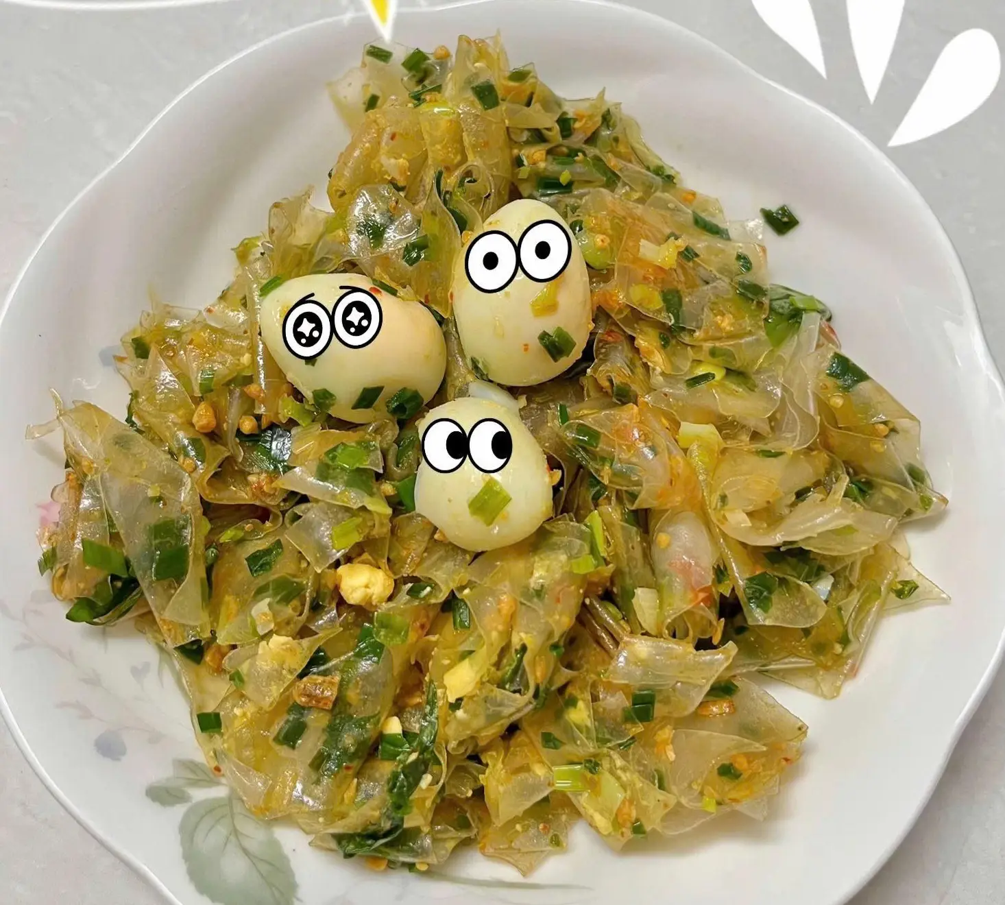Hình ảnh Bánh tráng trộn muối nhuyễn mỡ hành 