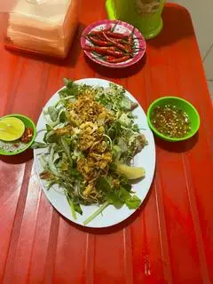 Hình ảnh Combo gỏi gà 2 người ăn
