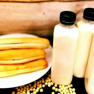 Hình ảnh Combo - 10 bánh mì que pate - 1 sữa đậu nành