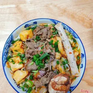 Hình ảnh Bún riêu bò + trứng vịt lộn