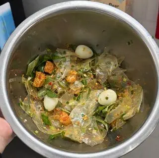 Hình ảnh Bánh phơi sương trộn sate thập cẩm 
