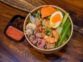 Hình ảnh Bún Thái đặc biệt