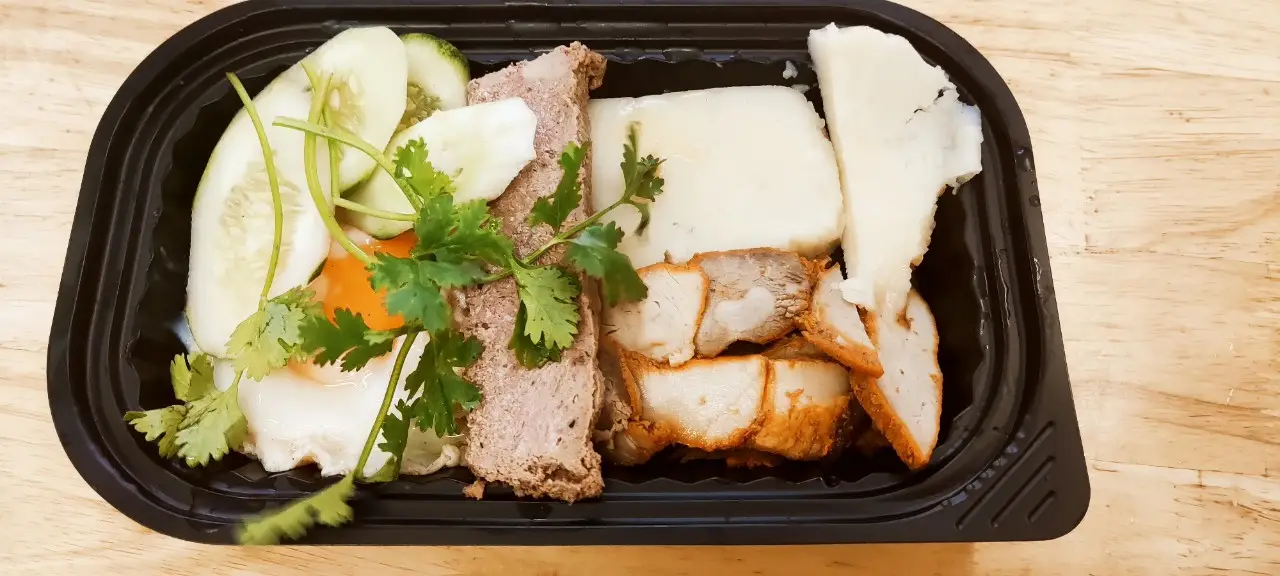 Hình ảnh Bánh Mỳ Chảo Sốt Bò Tiêu Nhỏ