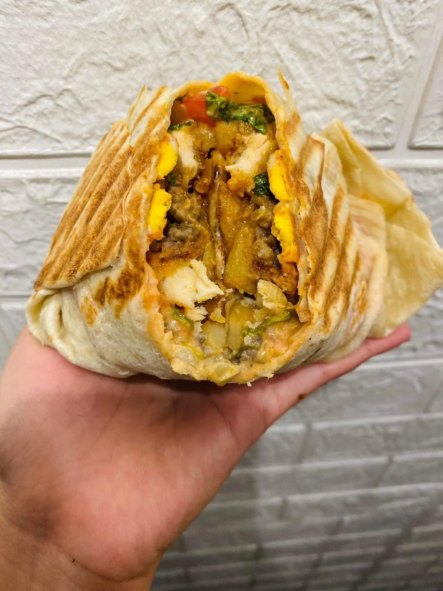 Hình ảnh Tacos thịt nướng + thịt xông khói