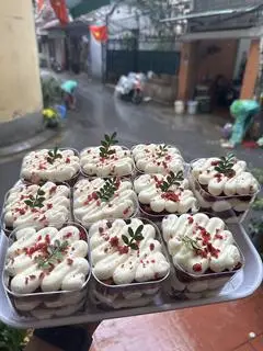 Hình ảnh Red velvet with cream cheese 300ml