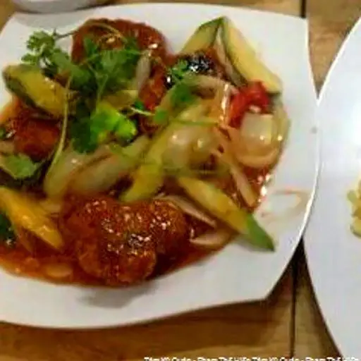 Hình ảnh Cơm sườn xào chua ngọt