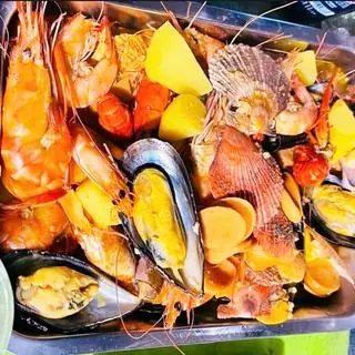 Hình ảnh Hải sản 7 loại sốt cajun