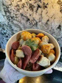 Hình ảnh mì trộn siêu topping