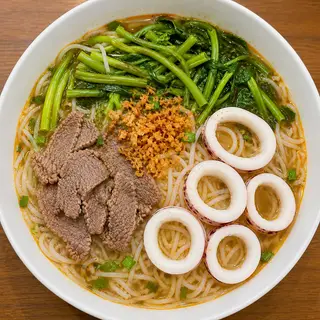 Hình ảnh Bún Thái bò - mực tươi
