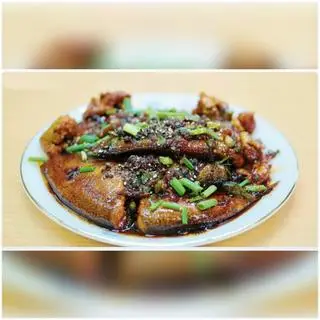 Hình ảnh Cơm __ Cá Sặc Kho Tiêu