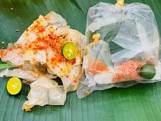 Hình ảnh Bánh tráng sate tỏi